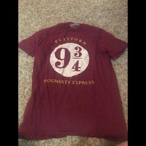 Harry Potter 9 3/4 Maroon Small T-Shirt